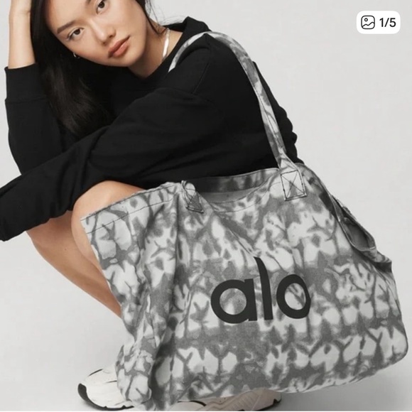 ALO Yoga Handbags - ALO Yoga Monochrome Tie-Dye Tote